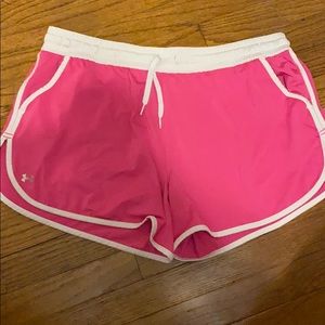 Uber amour shorts